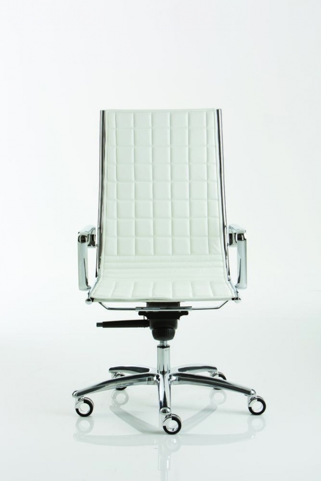 Chefsessel Luxy Light Serie ergonomisch drehbar Büro höhenverstellbar vertikal horizontal gepolstert weiß