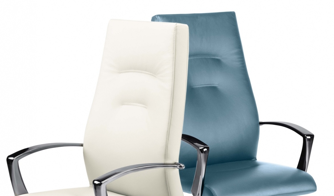 fauteuils de direction luxy série youster roulettes ergonomiques pivotantes bureau dossier haut accoudoirs rembourrés appui-tête aluminium chromé blanc1 bleu1