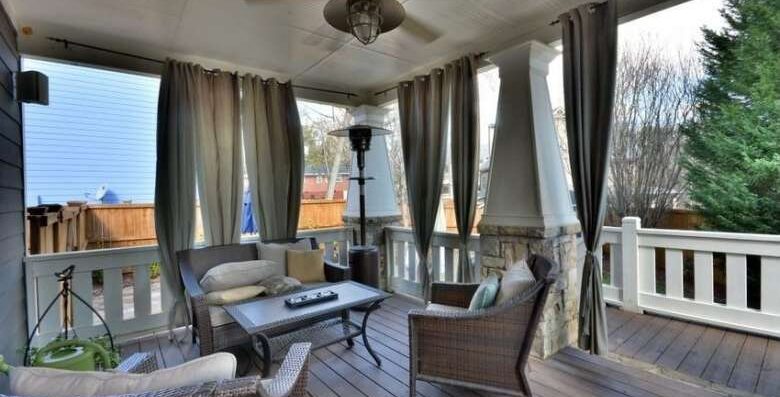 veranda